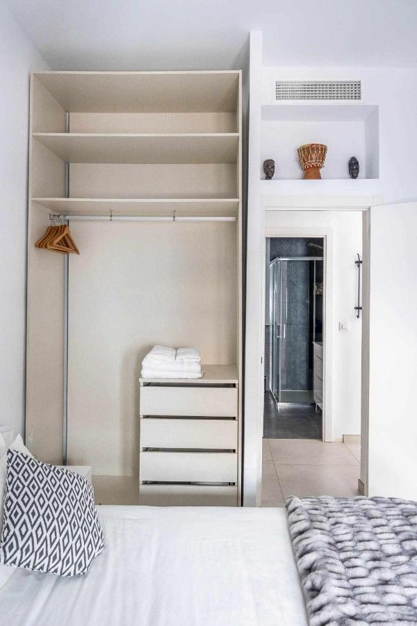 Comfy Away - Apartamento Exclusivo Mercado De Triana Con Balcon 塞维利亚 外观 照片